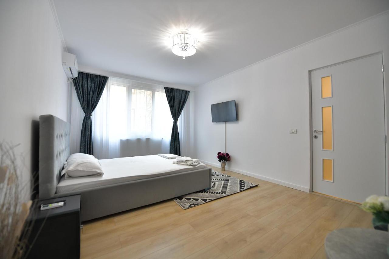 Luxury Studio / M Romancierilor Βουκουρέστι Εξωτερικό φωτογραφία